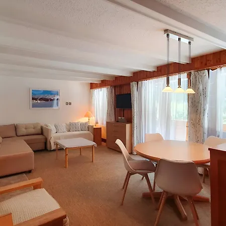 Up To 4 Panorama 66 Suisse